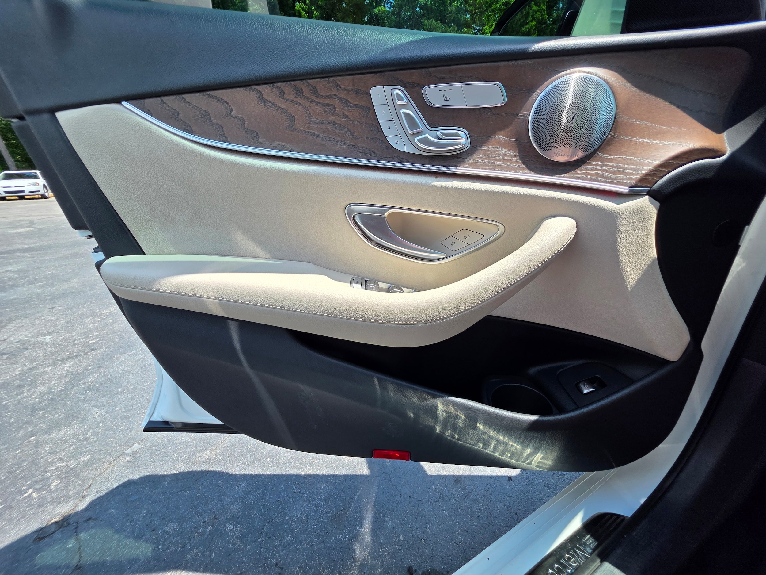 Used 2022 Mercedes-Benz E 350 4MATIC Sedan image 17