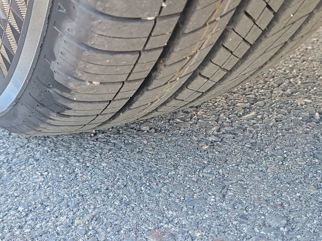 Used 2023 Hyundai Santa Fe SEL image 32