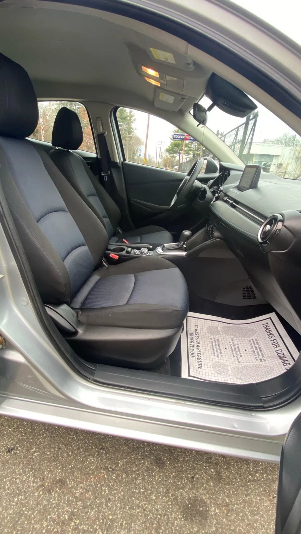 Used 2019 Toyota Yaris LE image 14