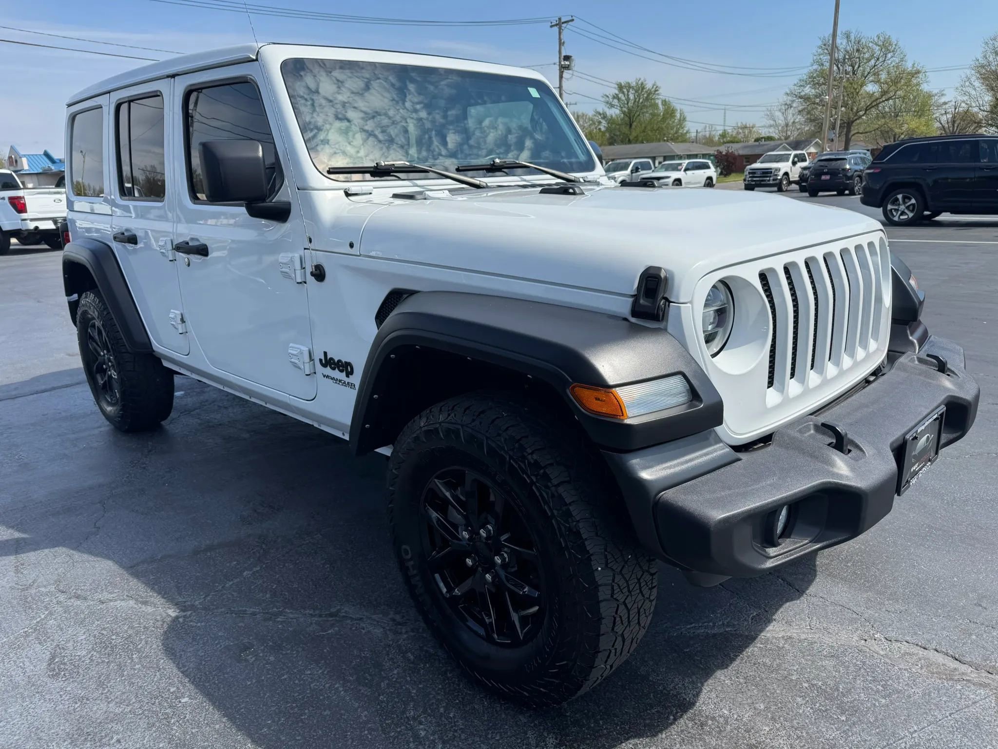 Used 2022 Jeep Wrangler Unlimited Sport w/ Sun And Sound Package AWD/4WD image 14