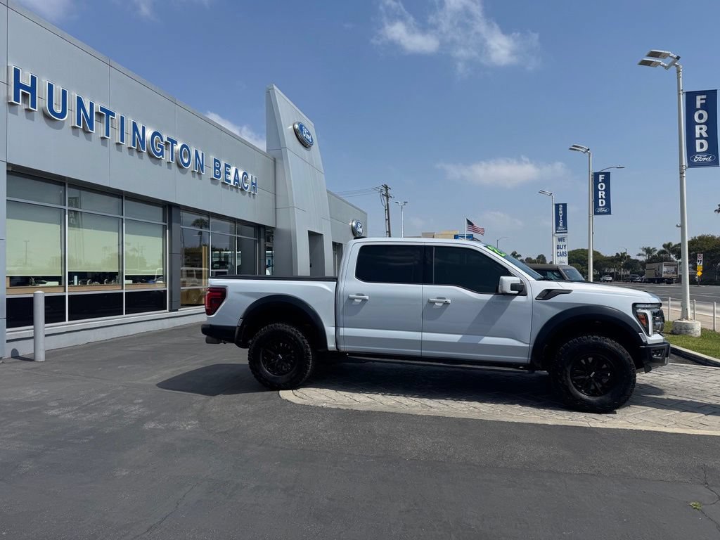 Used 2025 Ford F150 Raptor AWD/4WD image 3