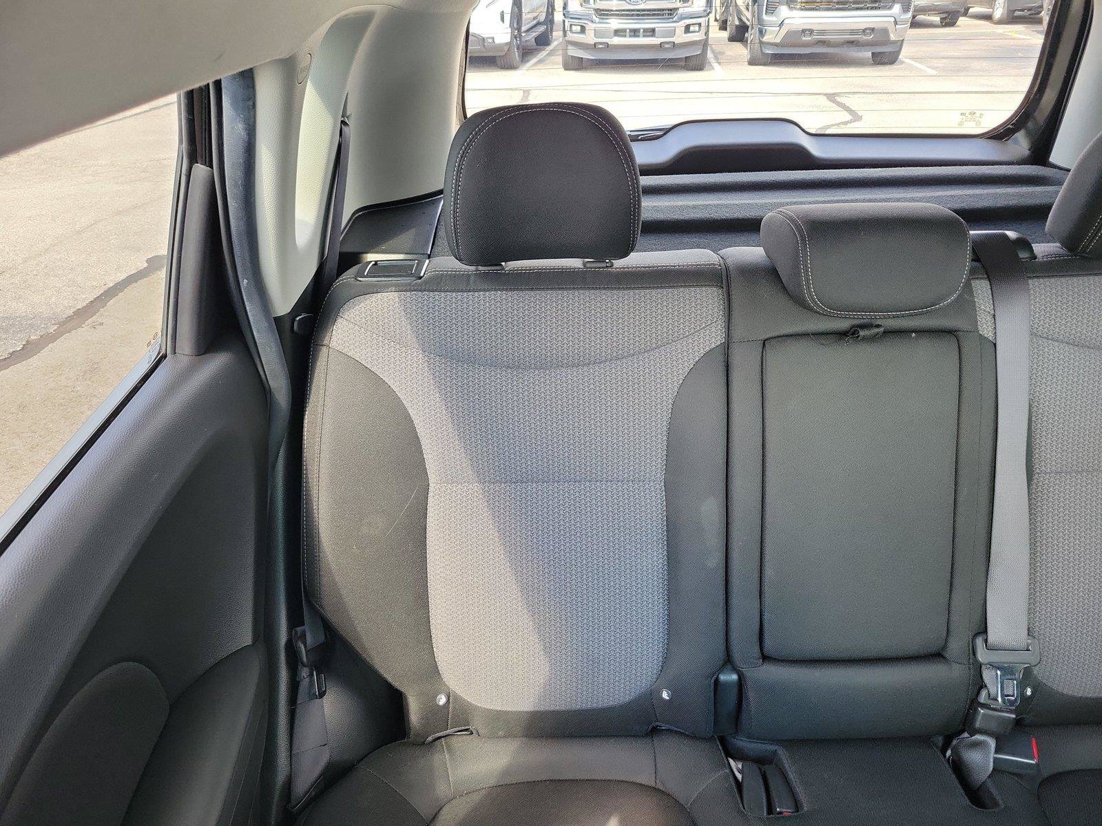 Used 2018 Kia Soul + FWD image 12