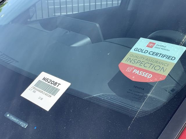 Certified 2023 Toyota Venza LE image 37