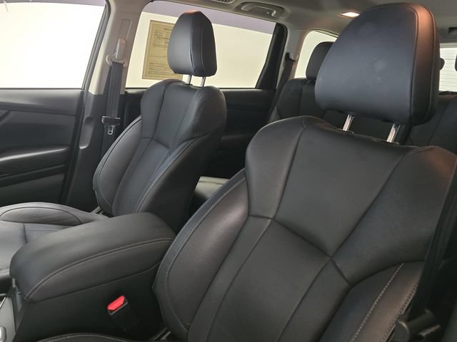 Used 2023 Subaru Ascent Limited AWD/4WD image 25