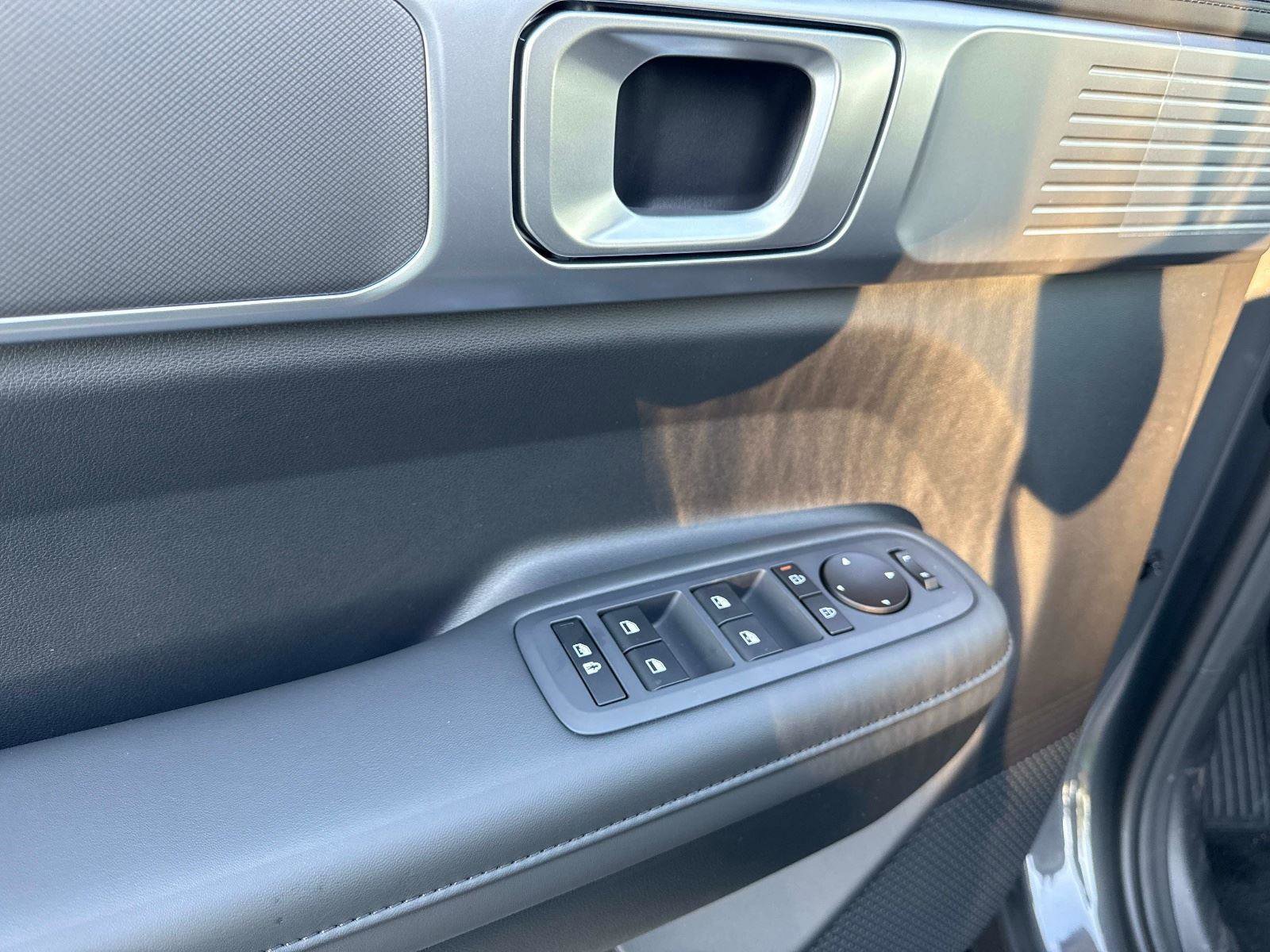 New 2026 Hyundai Santa Fe XRT image 18