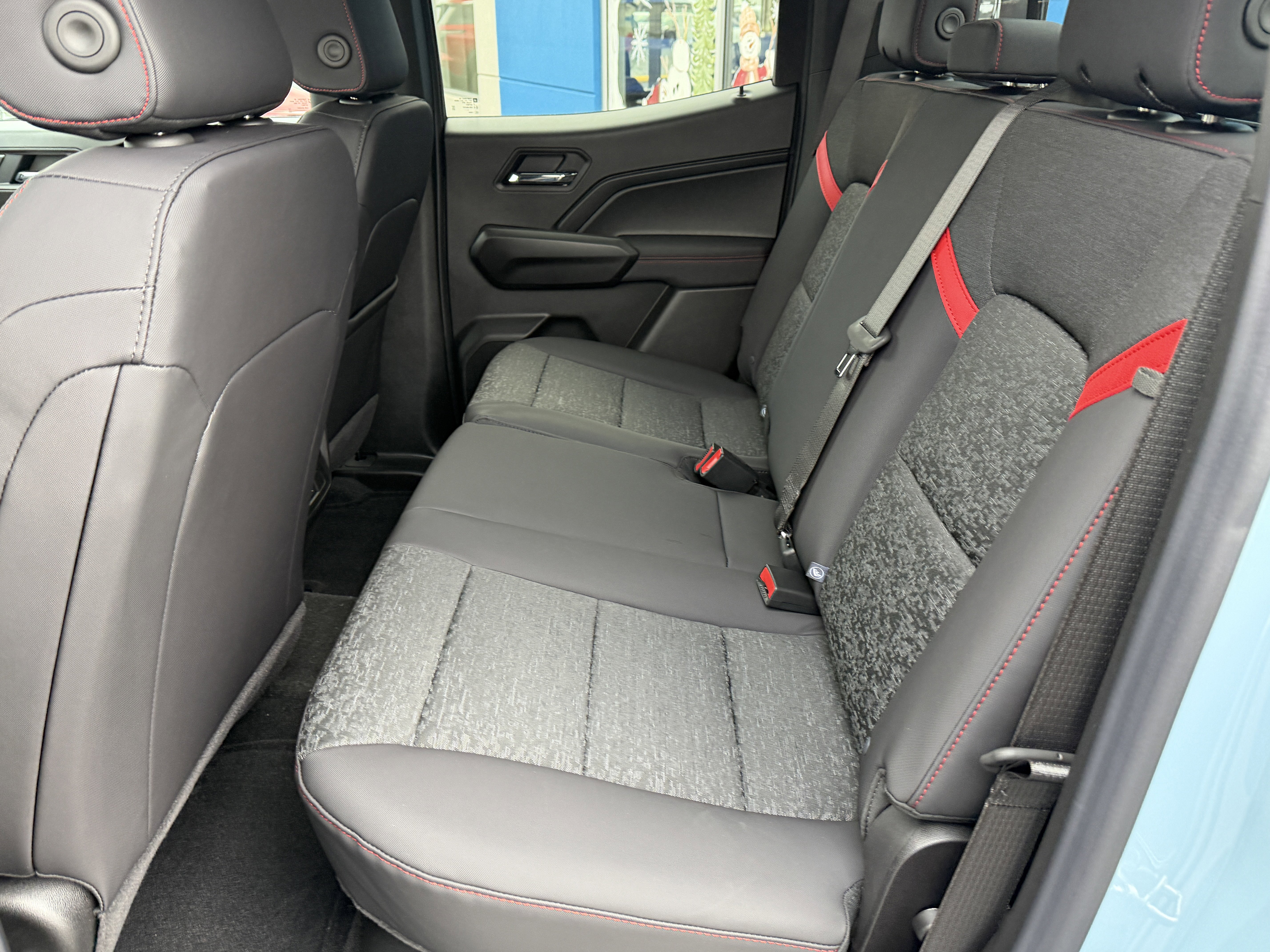 New 2026 Chevrolet Colorado Z71 image 13