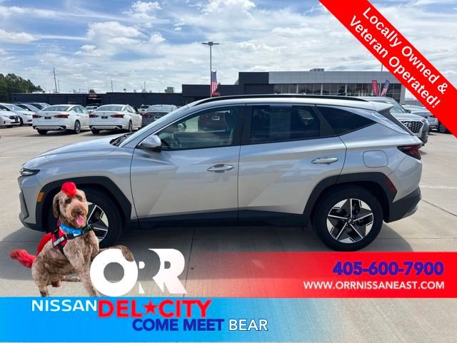 Used 2025 Hyundai Tucson SEL FWD image 2