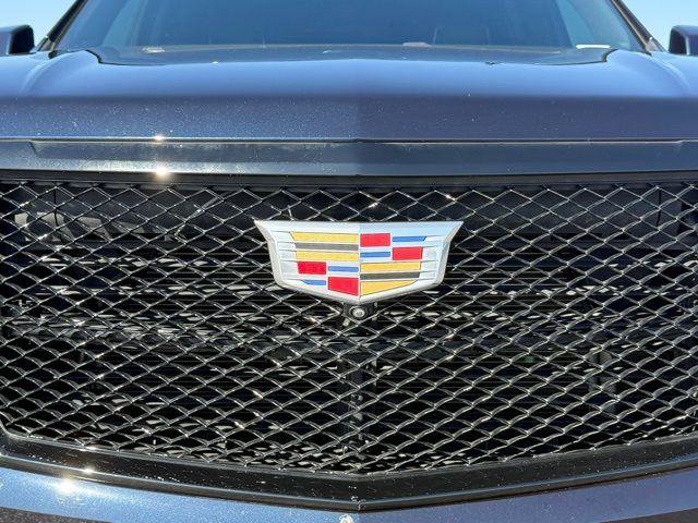 Used 2023 Cadillac Escalade ESV Sport w/ Touring Package AWD/4WD image 4