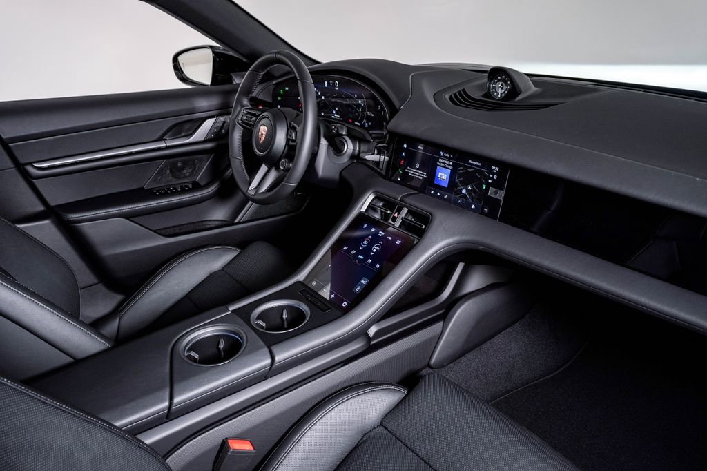 New 2026 Porsche Taycan image 14