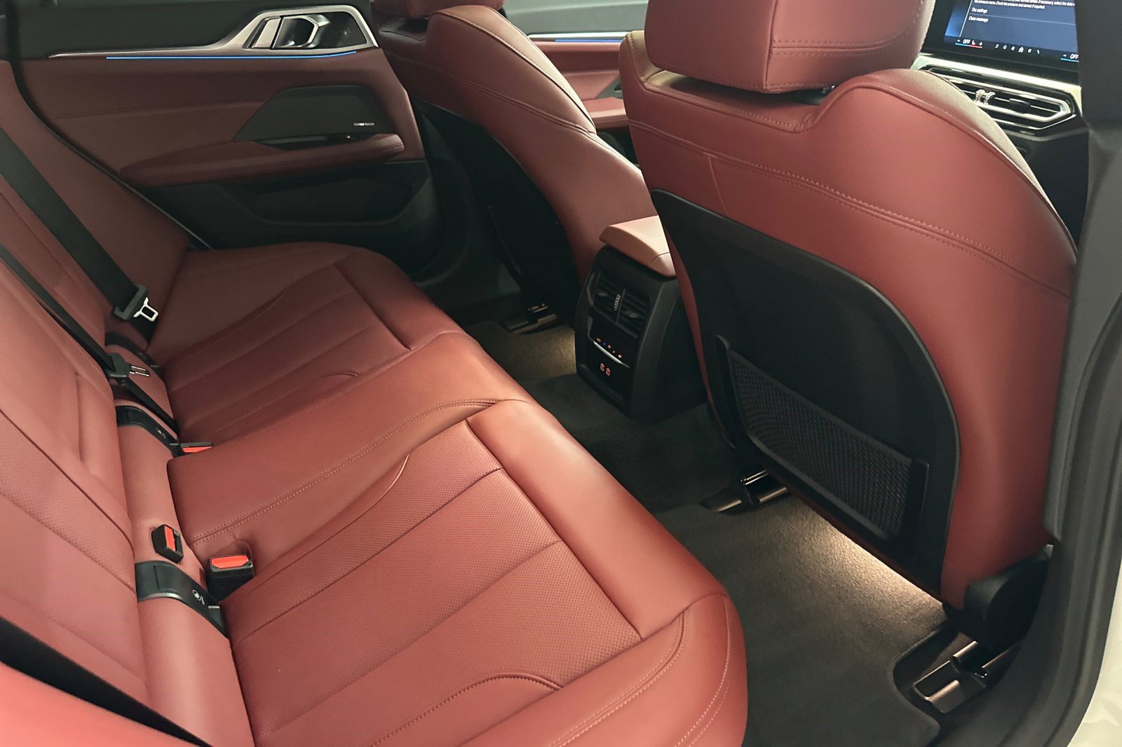 Certified 2024 BMW i4 eDrive35 w/ Premium Package RWD image 34