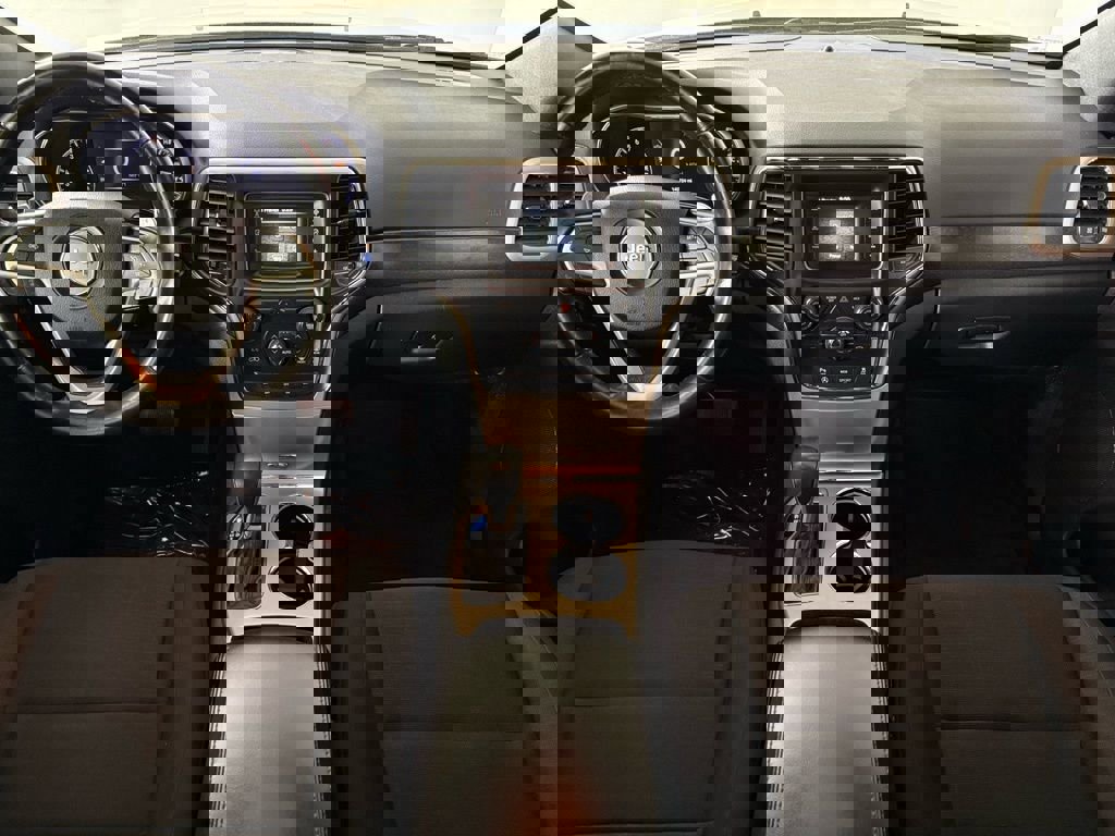 Used 2016 Jeep Grand Cherokee Laredo w/ Quick Order Package 23E image 31