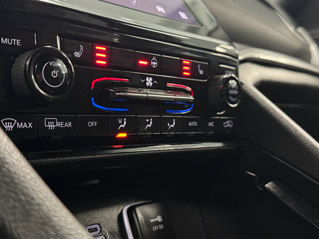 Used 2024 Jeep Grand Cherokee L Laredo image 26