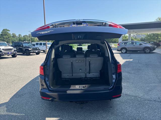 Used 2018 Honda Odyssey EX image 17