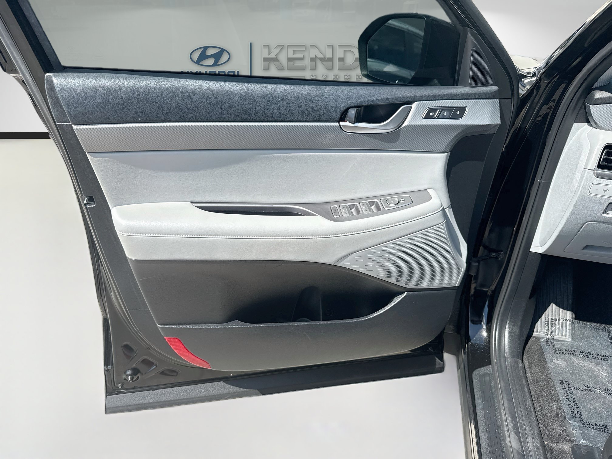 Used 2021 Hyundai Palisade SEL w/ Premium Package FWD image 17