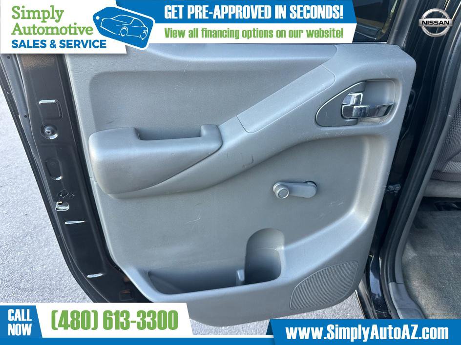 Used 2011 Nissan Frontier S image 21