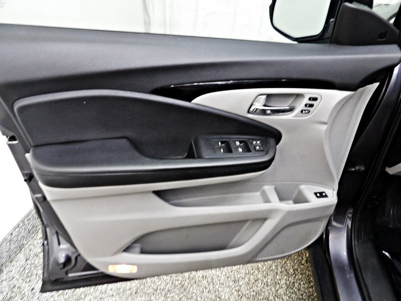 Used 2019 Honda Pilot Elite image 7