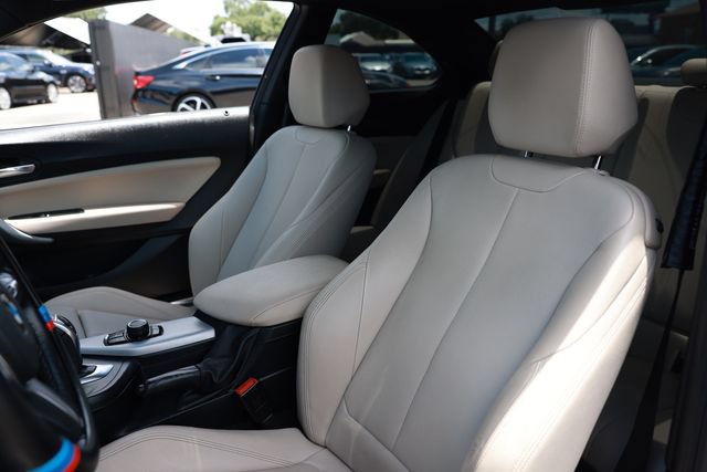 Used 2018 BMW M240i Coupe RWD image 9