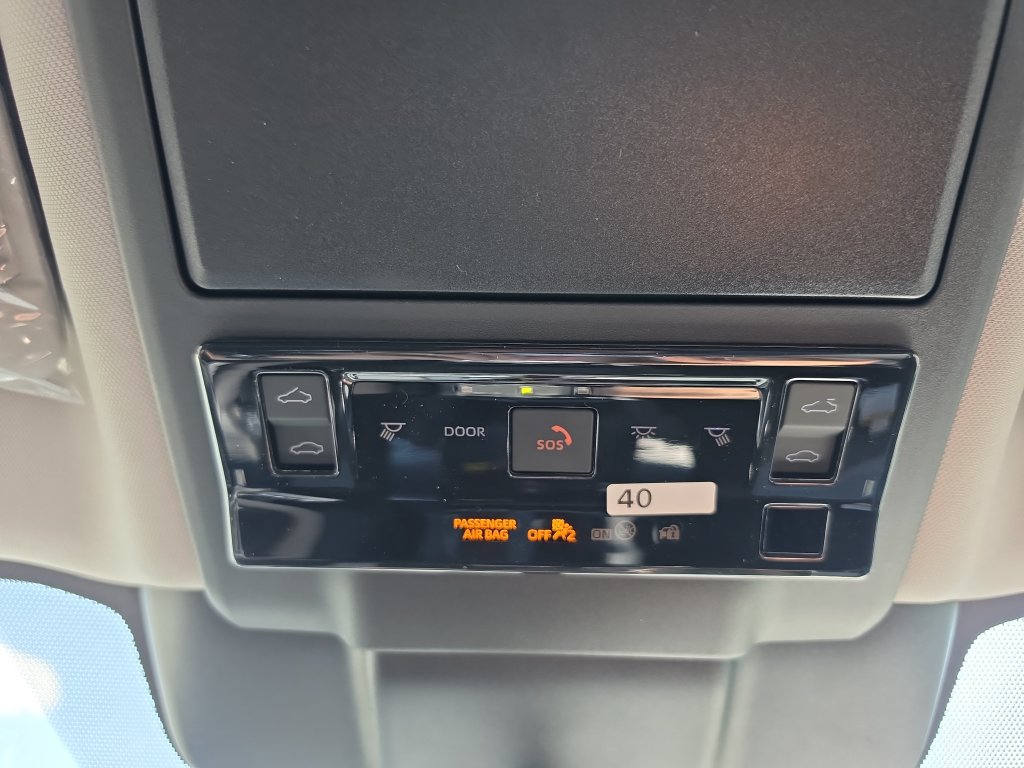Used 2026 Toyota RAV4 AWD image 31