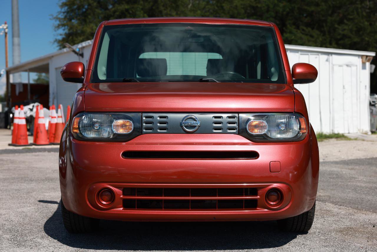 Used 2011 Nissan Cube 1.8 S w/ Interior Designer Pkg FWD image 17