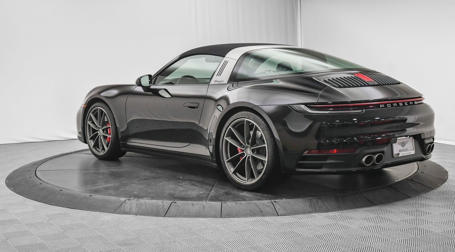 Used 2022 Porsche 911 Targa 4S image 54