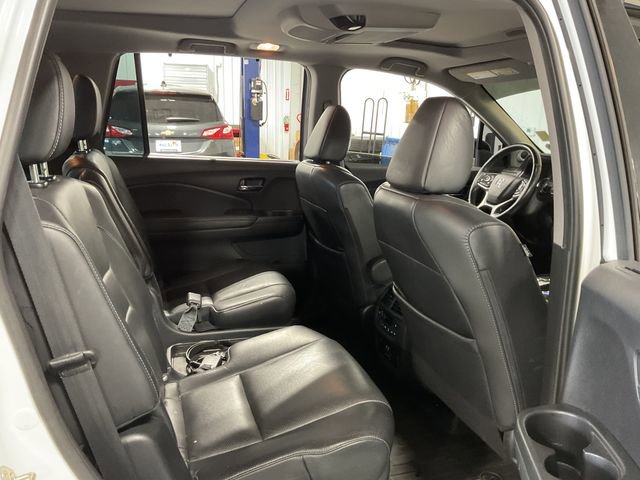 Used 2019 Honda Pilot Elite image 10