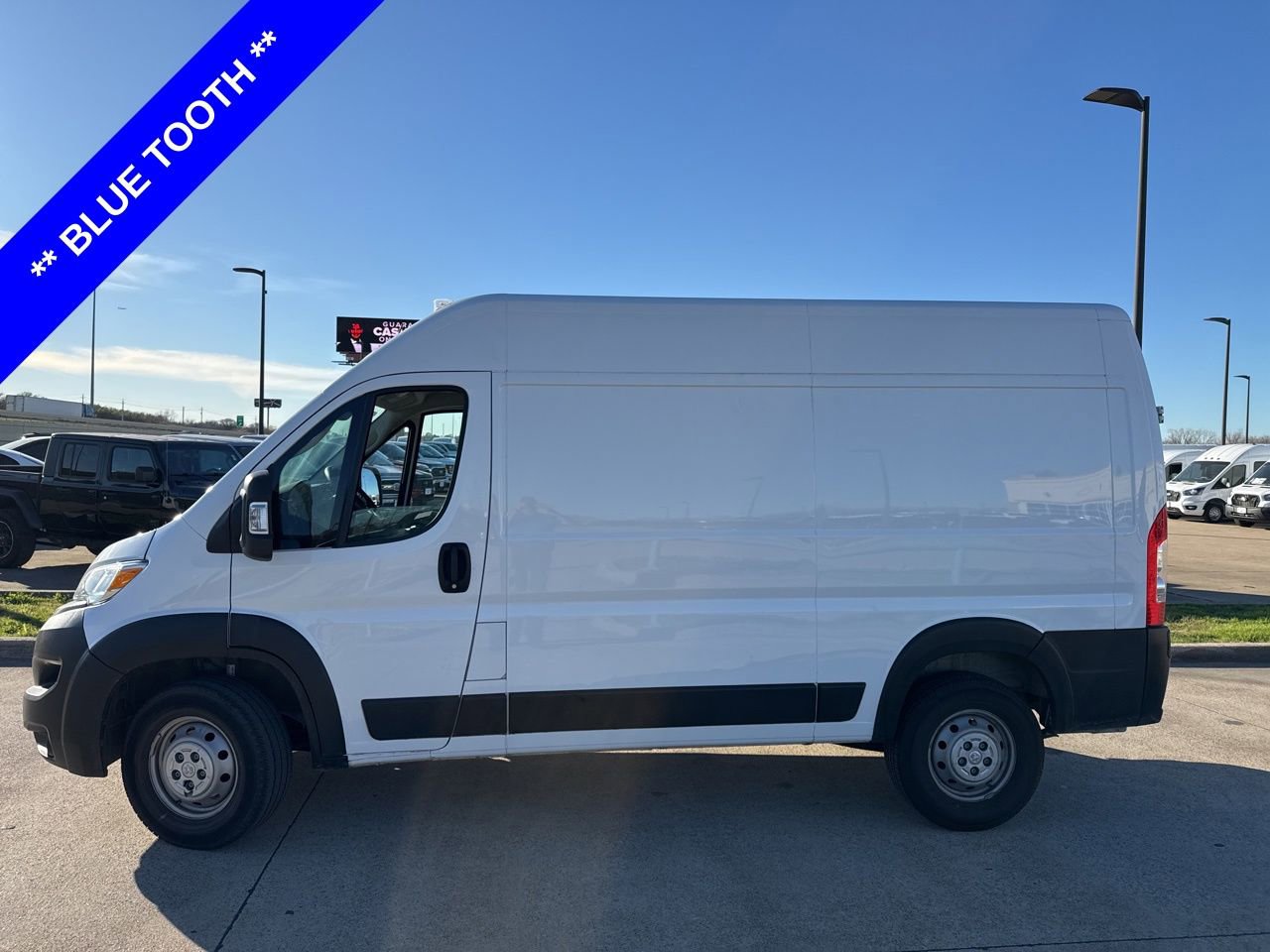 Used 2023 RAM ProMaster 2500 image 3