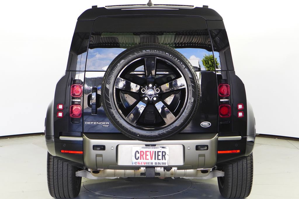 Used 2023 Land Rover Defender 110 X-Dynamic SE image 8