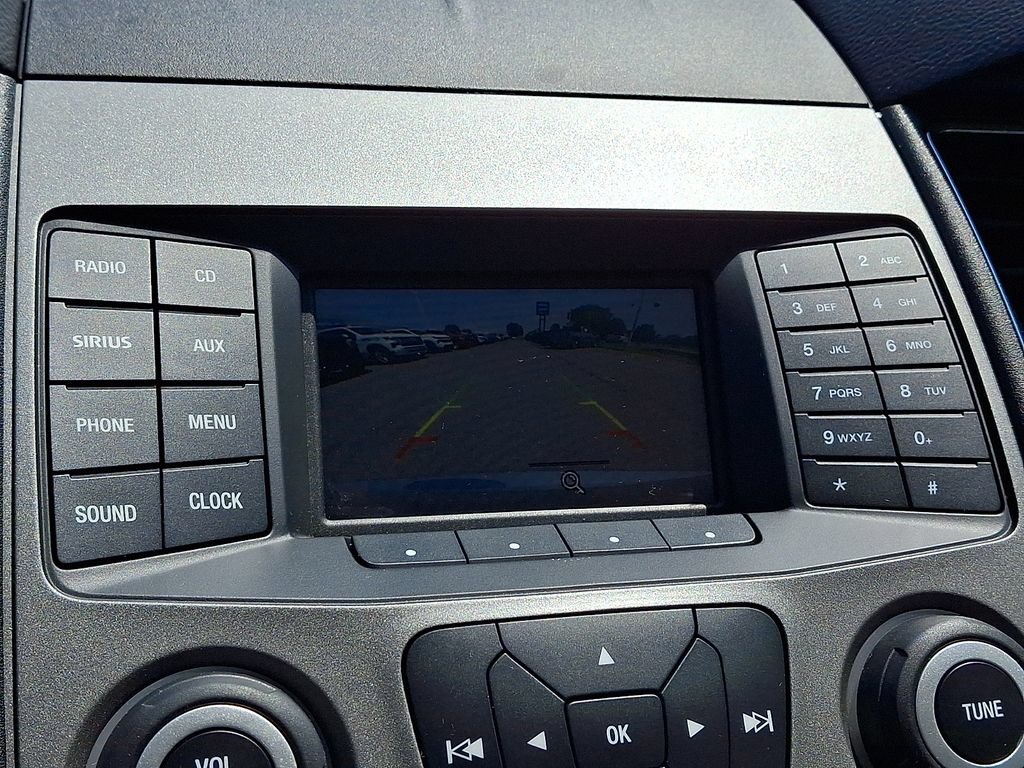 Used 2017 Ford Taurus SE FWD image 17