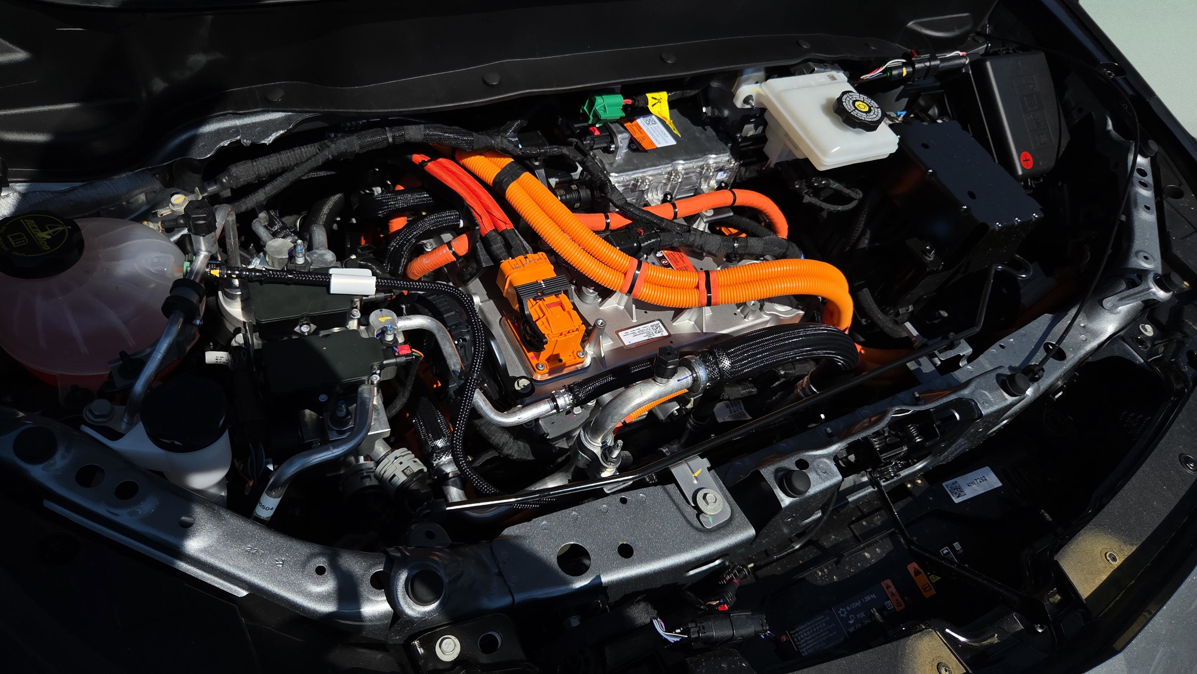 New 2027 Chevrolet Bolt LT w/ Comfort Package image 20