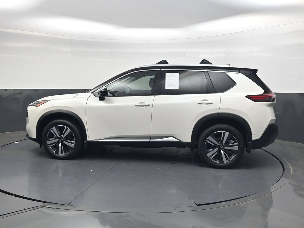 Used 2023 Nissan Rogue SL w/ SL Premium Package FWD image 12
