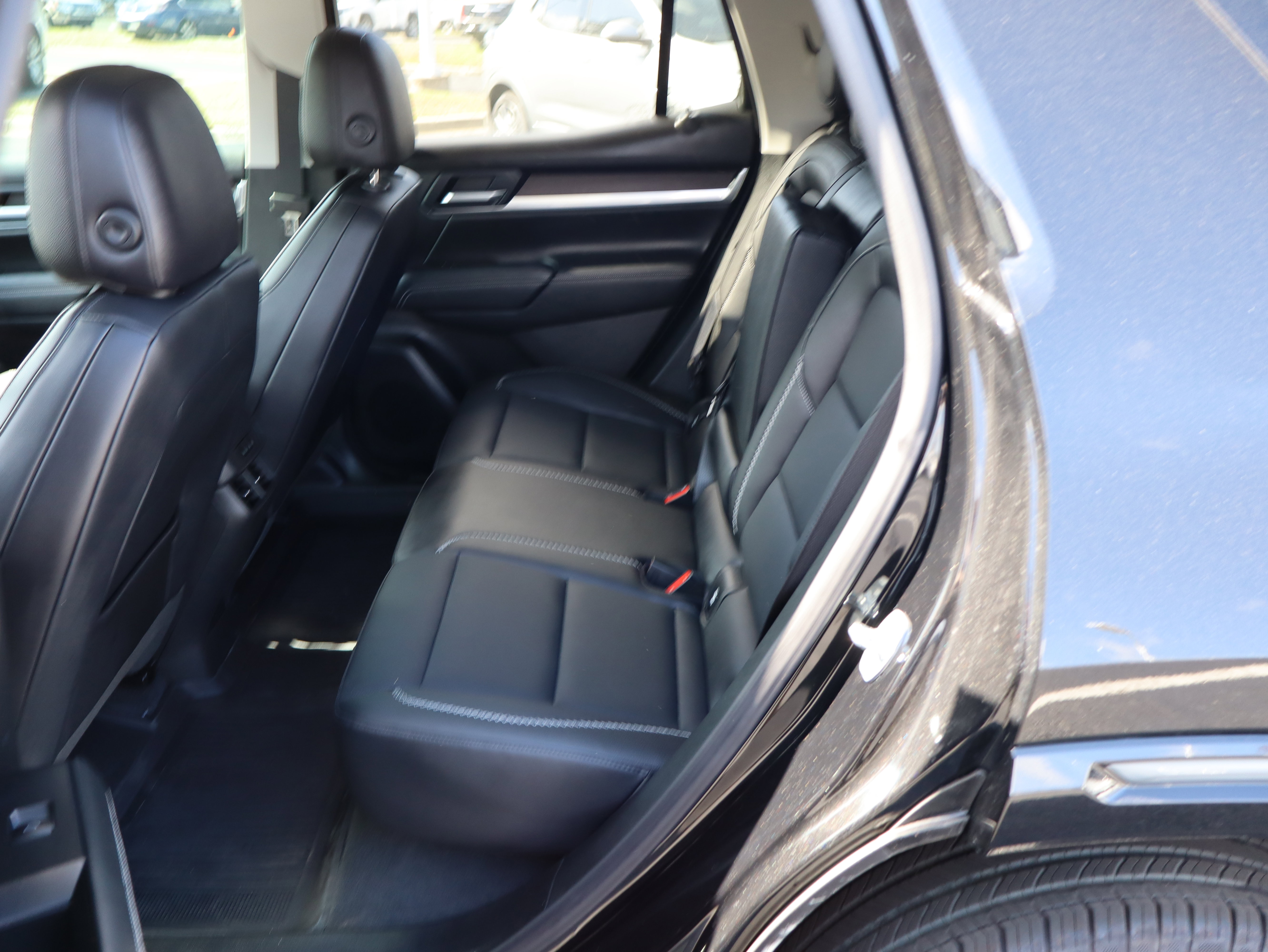 New 2026 GMC Terrain Denali w/ LPO, Floor Liner Package image 38