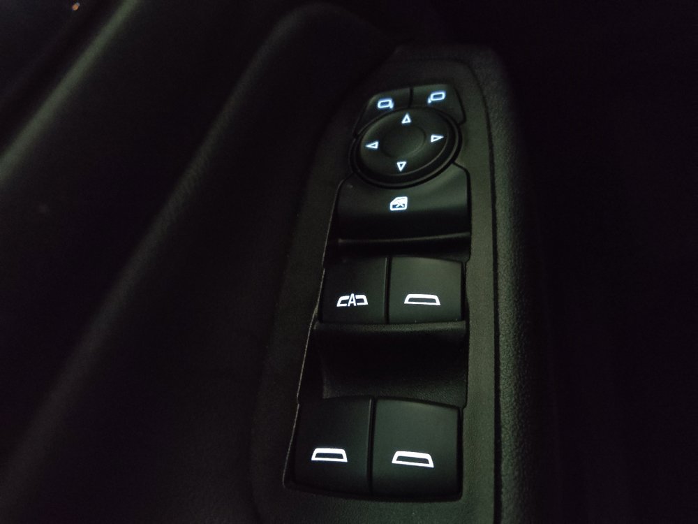 Used 2023 Chevrolet Equinox LT image 27