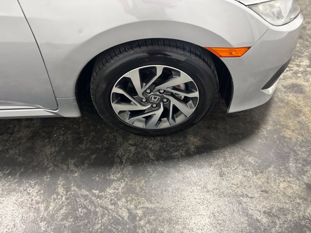 Used 2017 Honda Civic EX image 11