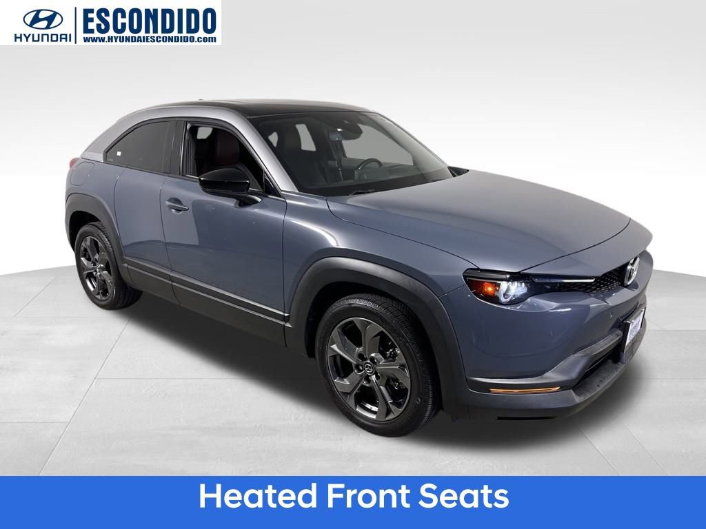 Used 2022 MAZDA MX-30 Electric w/ Premium Plus Pkg image 7