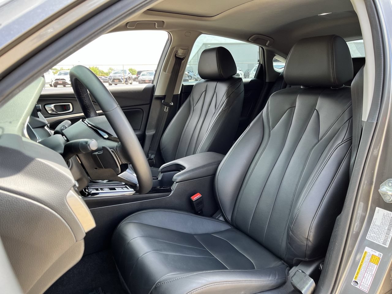 Used 2025 Acura Integra FWD image 19