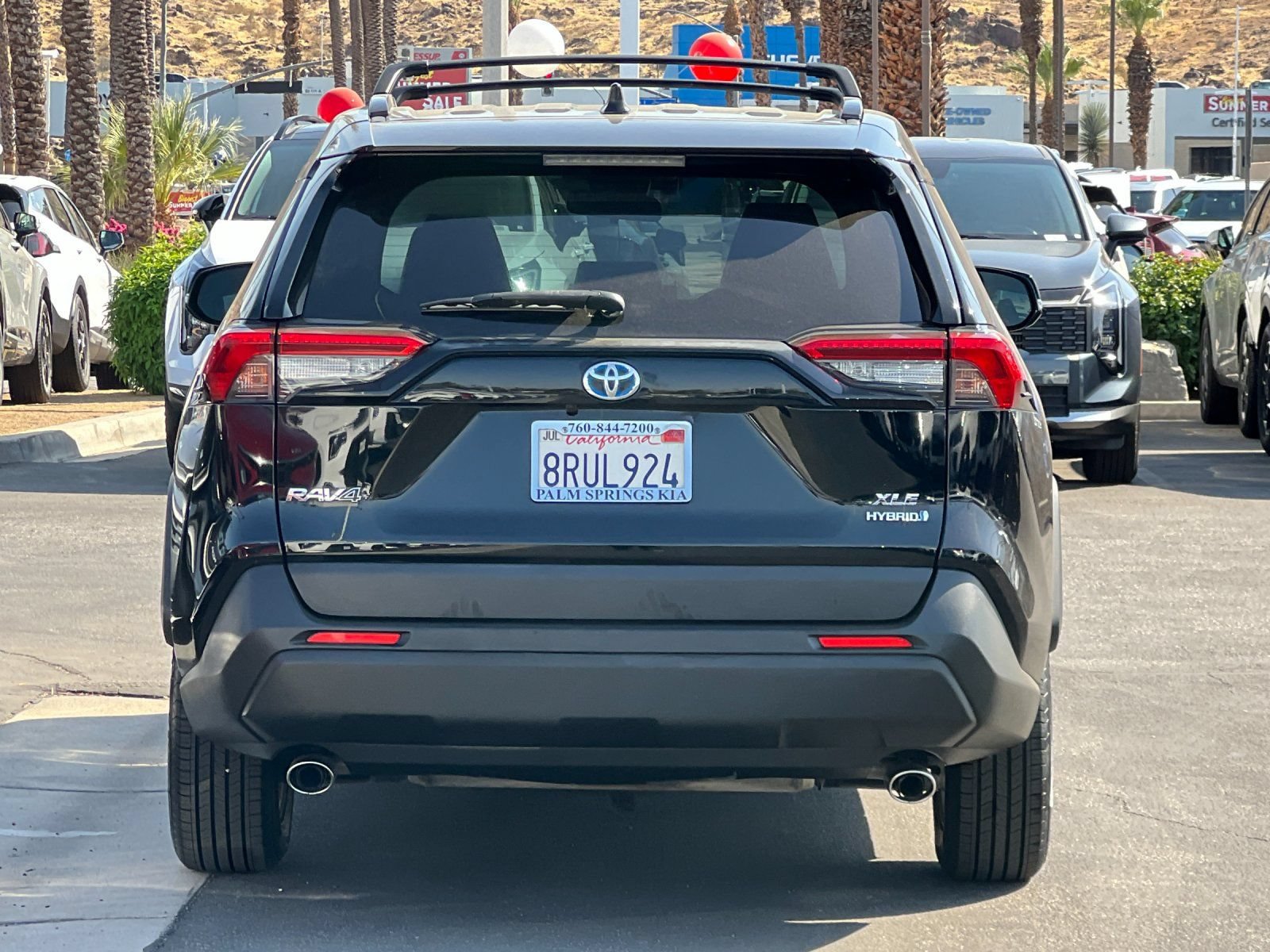 Used 2020 Toyota RAV4 XLE w/ All Weather Liner Package AWD/4WD image 4