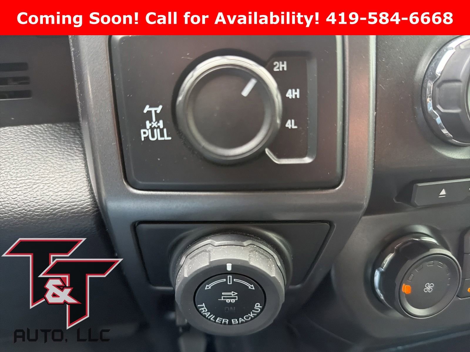Used 2018 Ford F150 XLT w/ Equipment Group 302A Luxury AWD/4WD image 14
