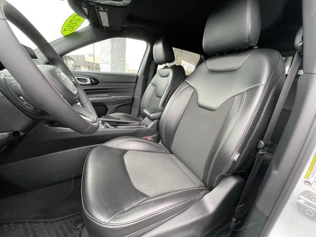Used 2023 Jeep Compass Altitude w/ Sun and Sound Group image 13