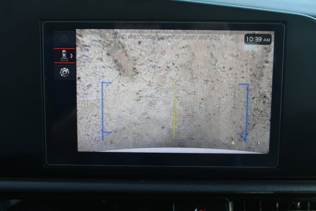 Used 2025 Kia Niro LX image 47