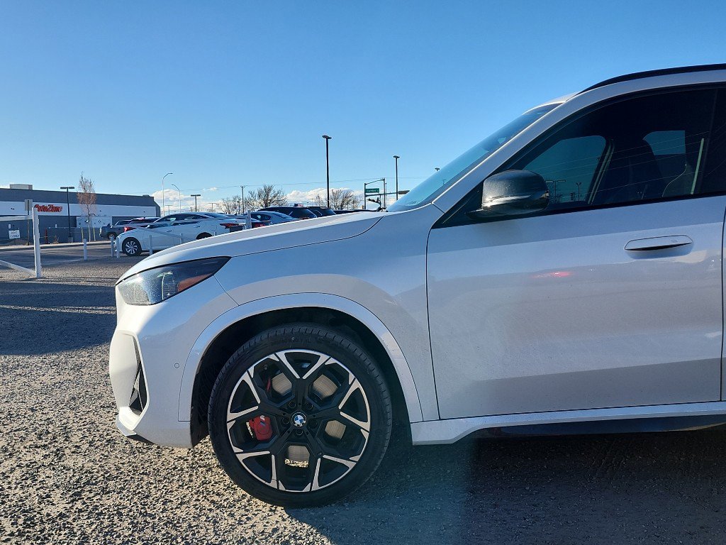 Used 2024 BMW X1 M35i w/ Premium Package image 10