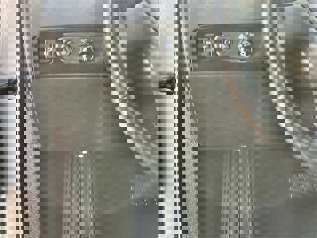 Used 2019 Buick Enclave Essence image 29