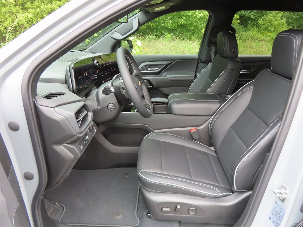 New 2026 Chevrolet Silverado EV LT w/ Plus Package image 25