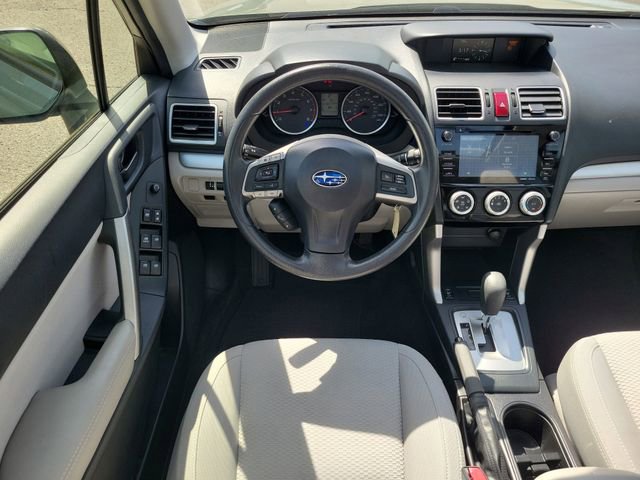 Used 2016 Subaru Forester 2.5i Premium w/ Popular Package #2 AWD/4WD image 10
