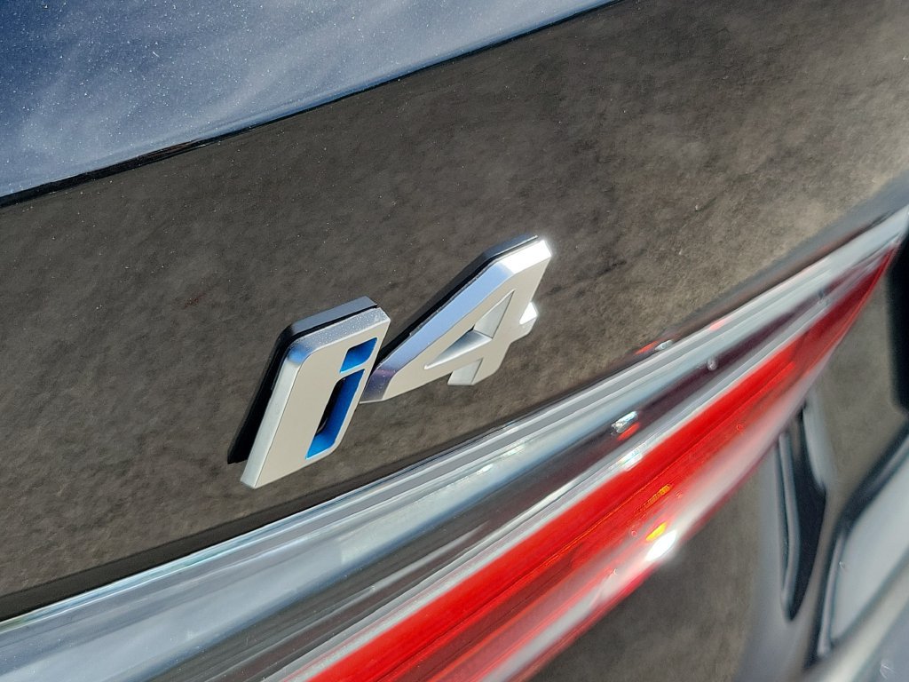 Used 2025 BMW i4 eDrive40 RWD image 13