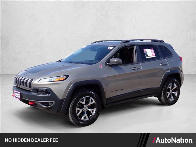 Used 2016 Jeep Cherokee Trailhawk w/ Comfort/Convenience Group AWD/4WD image 1