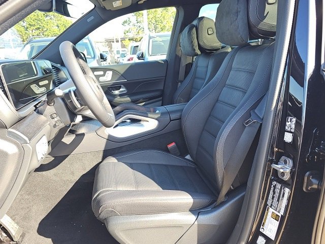 New 2026 Mercedes-Benz GLS 580 4MATIC image 18