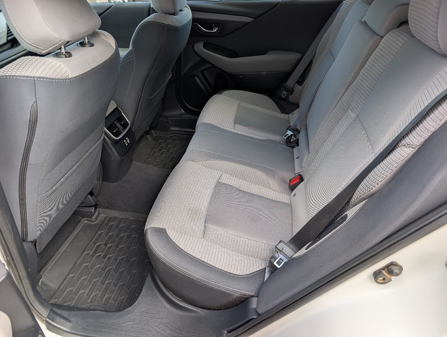 Used 2025 Subaru Outback Premium w/ Popular Package #1 AWD/4WD image 22