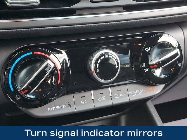 Used 2022 Hyundai Kona SEL AWD/4WD image 13