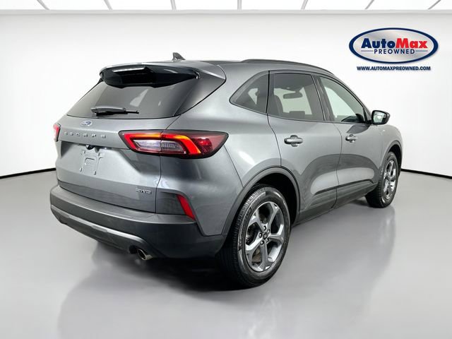 Used 2025 Ford Escape ST-Line image 2