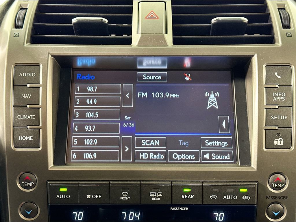 Used 2015 Lexus GX 460 w/ Premium Package AWD/4WD image 15